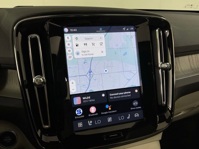 New 2026 Volvo XC40 B5 Ultra w/ Protection Package Premier image 13