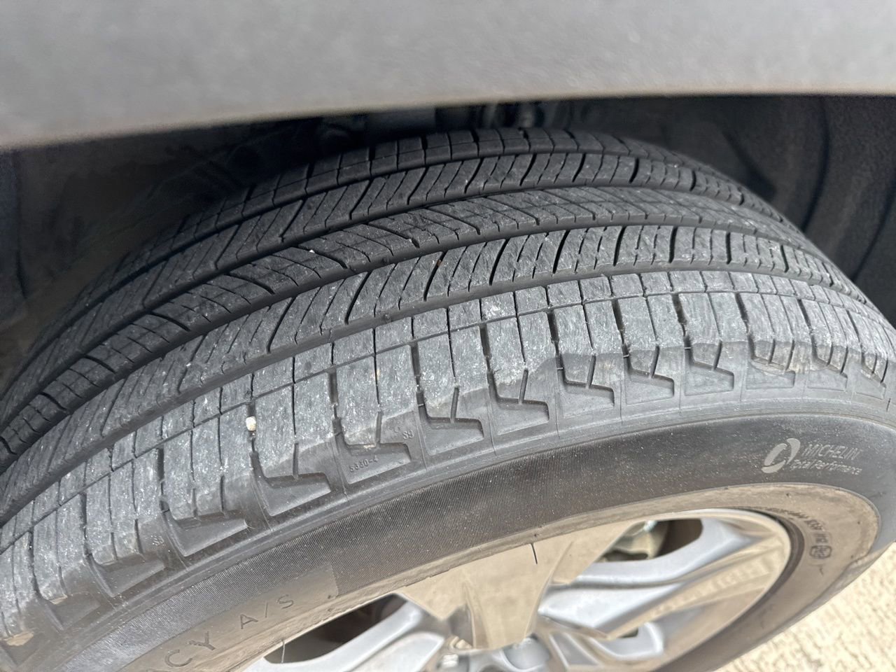 Used 2024 Toyota RAV4 XLE w/ Convenience Package AWD/4WD image 9