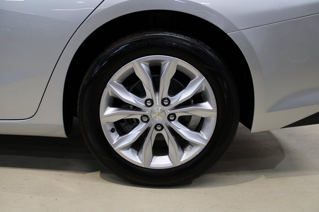 Used 2019 Chevrolet Malibu LT image 11