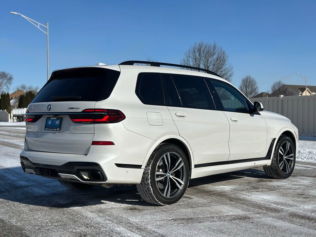 Used 2023 BMW X7 xDrive40i w/ M Sport Package image 7