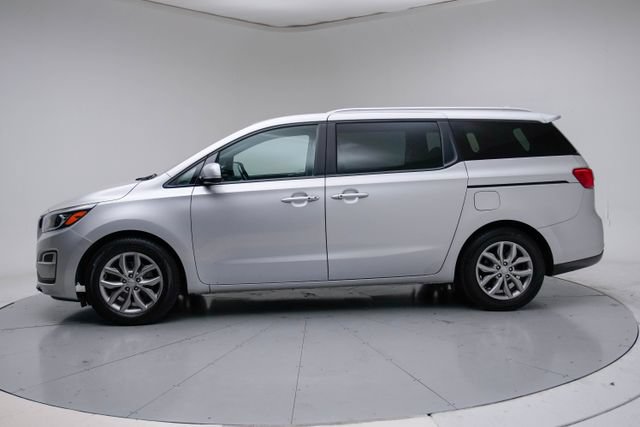 Used 2020 Kia Sedona EX FWD image 2
