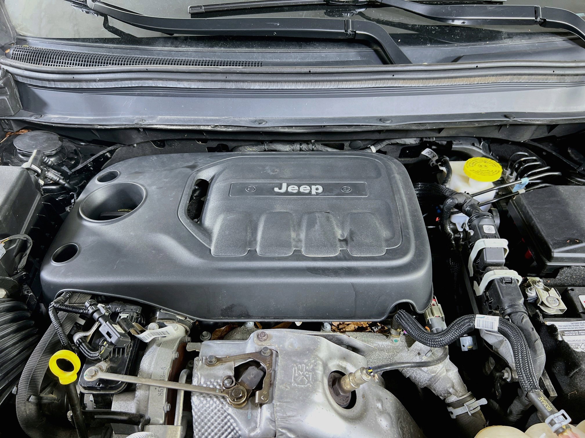 Used 2022 Jeep Cherokee Limited AWD/4WD image 29