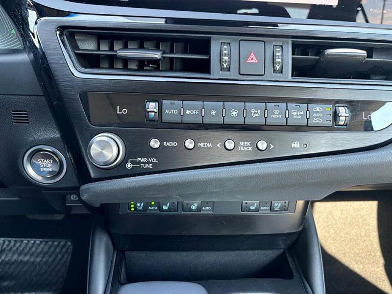 Used 2024 Lexus ES 350 Premium image 23