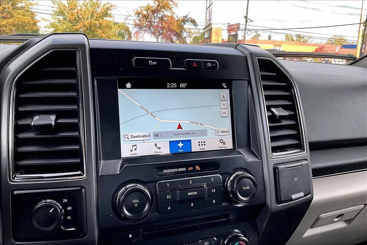 Used 2018 Ford F150 XLT w/ Equipment Group 302A Luxury AWD/4WD image 27