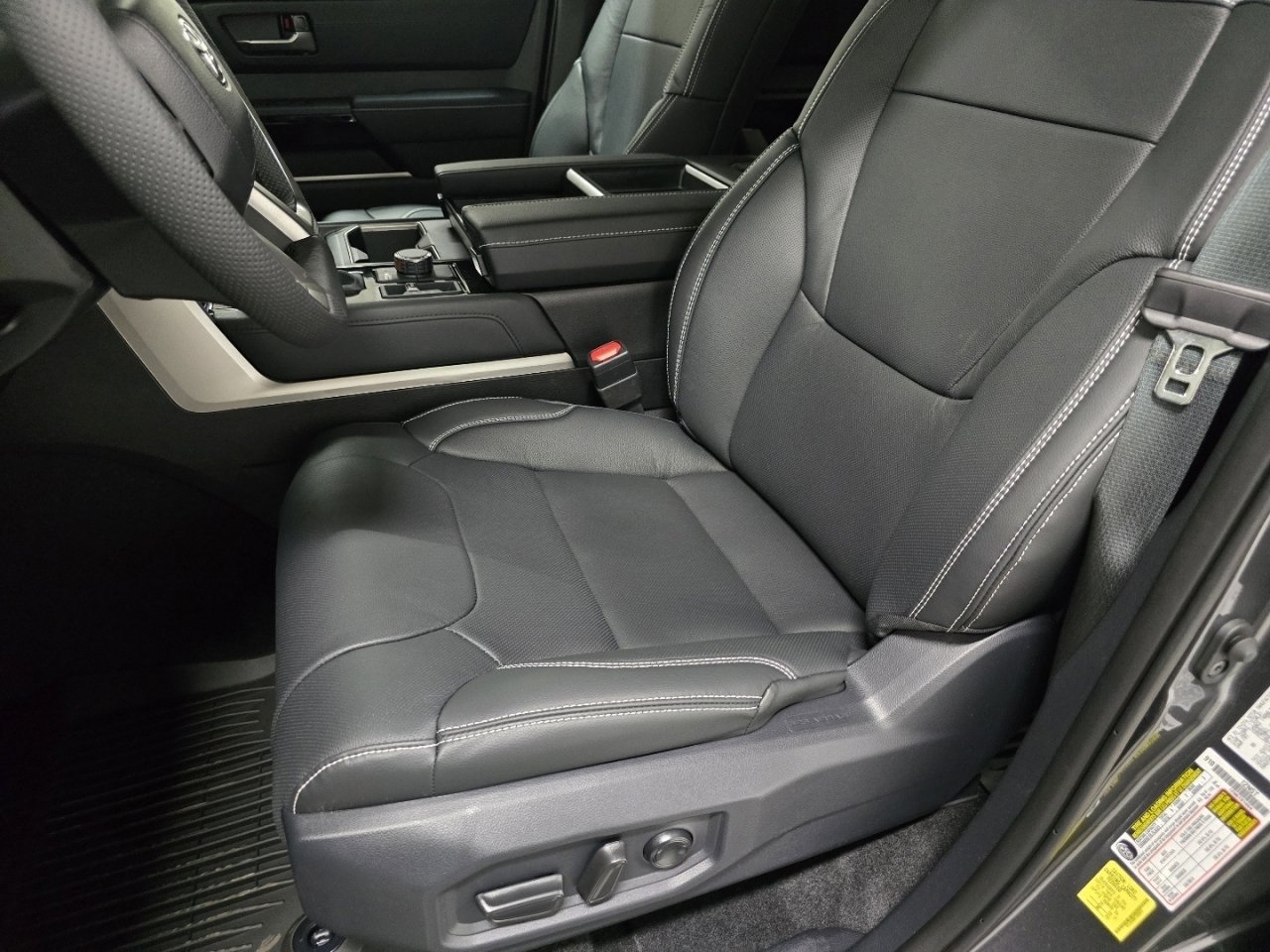 New 2026 Toyota Tundra Limited image 24