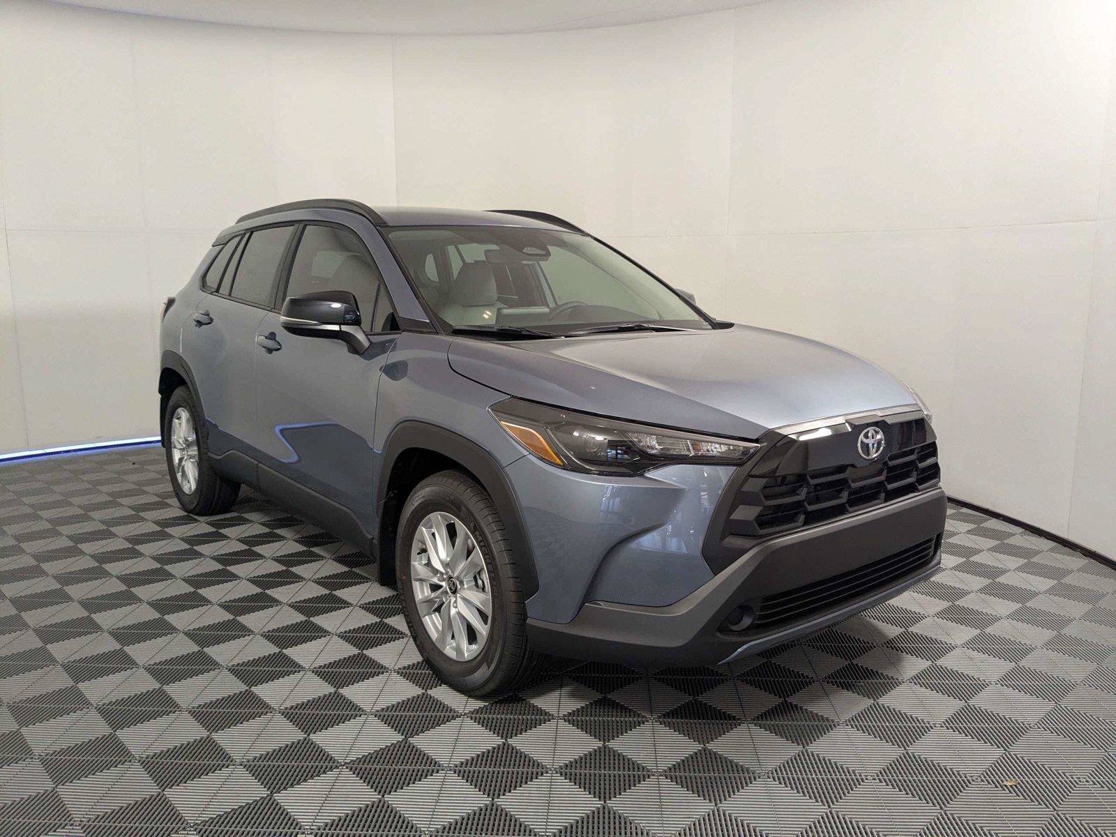 New 2026 Toyota Corolla Cross LE FWD image 2
