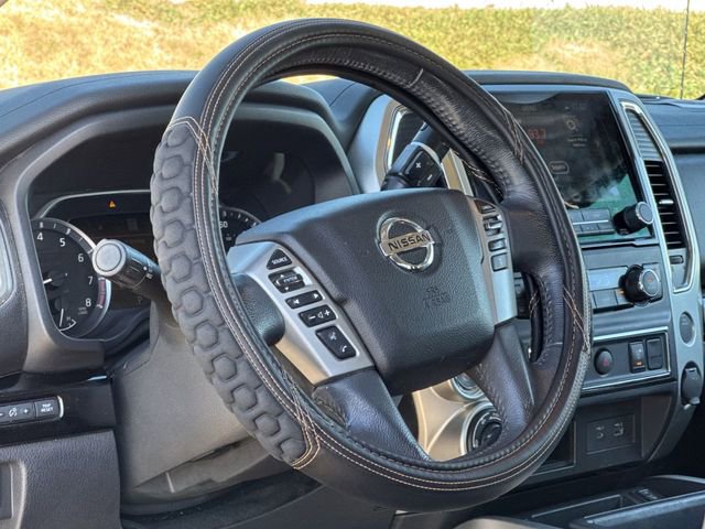 Used 2020 Nissan Titan SV w/ SV Convenience Package image 31