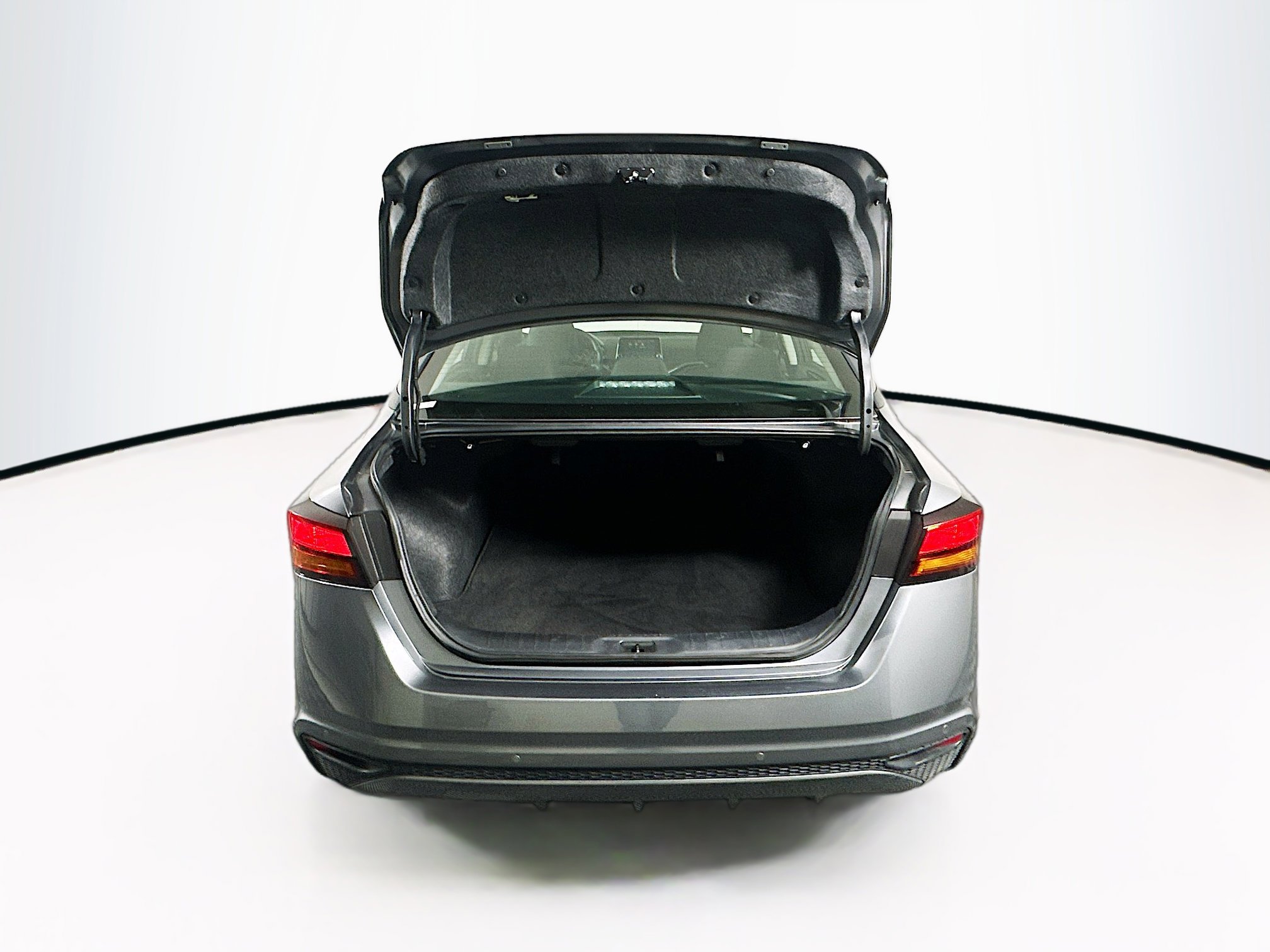 Used 2025 Nissan Altima 2.5 SV image 27