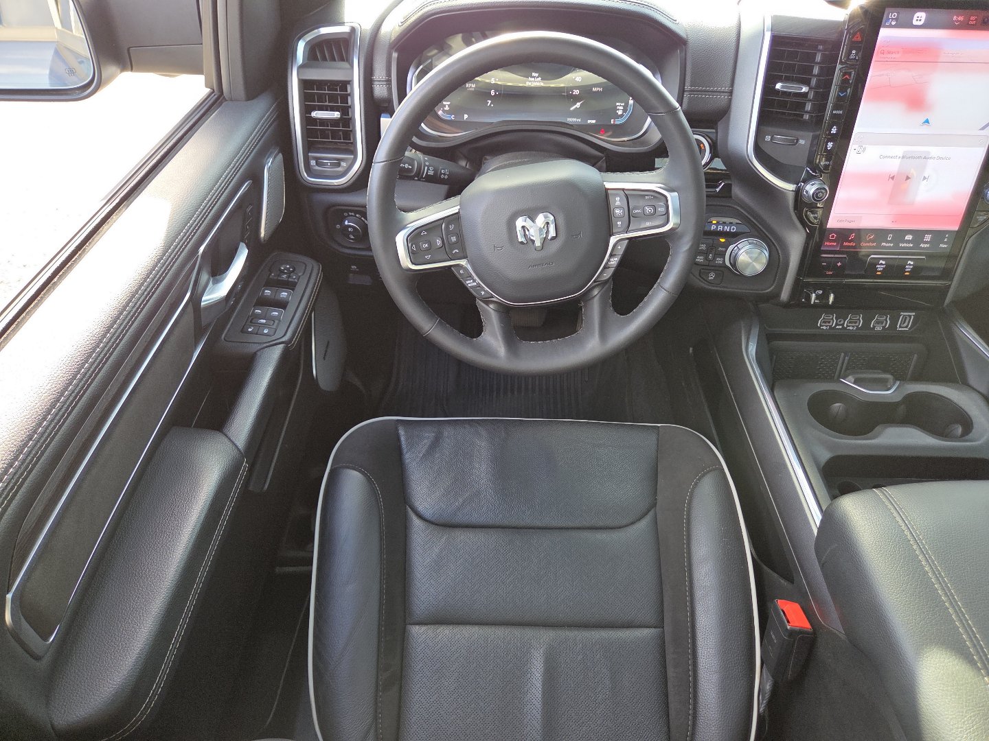 Used 2025 RAM 1500 Laramie w/ Night Edition AWD/4WD image 30