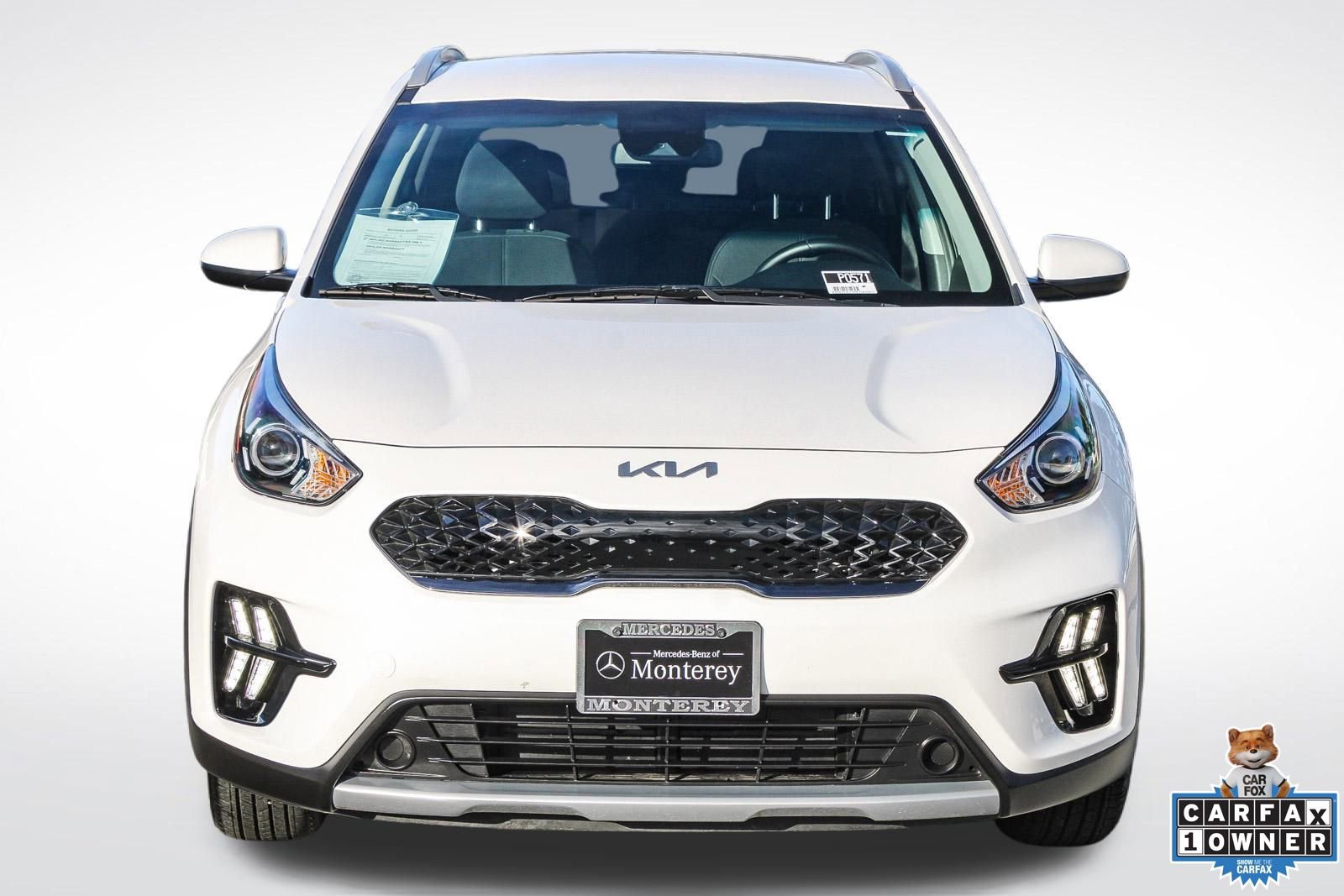 Used 2022 Kia Niro LXS w/ Digital Cluster Package image 2