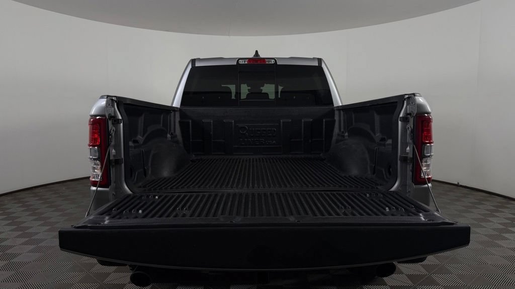 Used 2020 RAM 1500 Big Horn AWD/4WD image 11