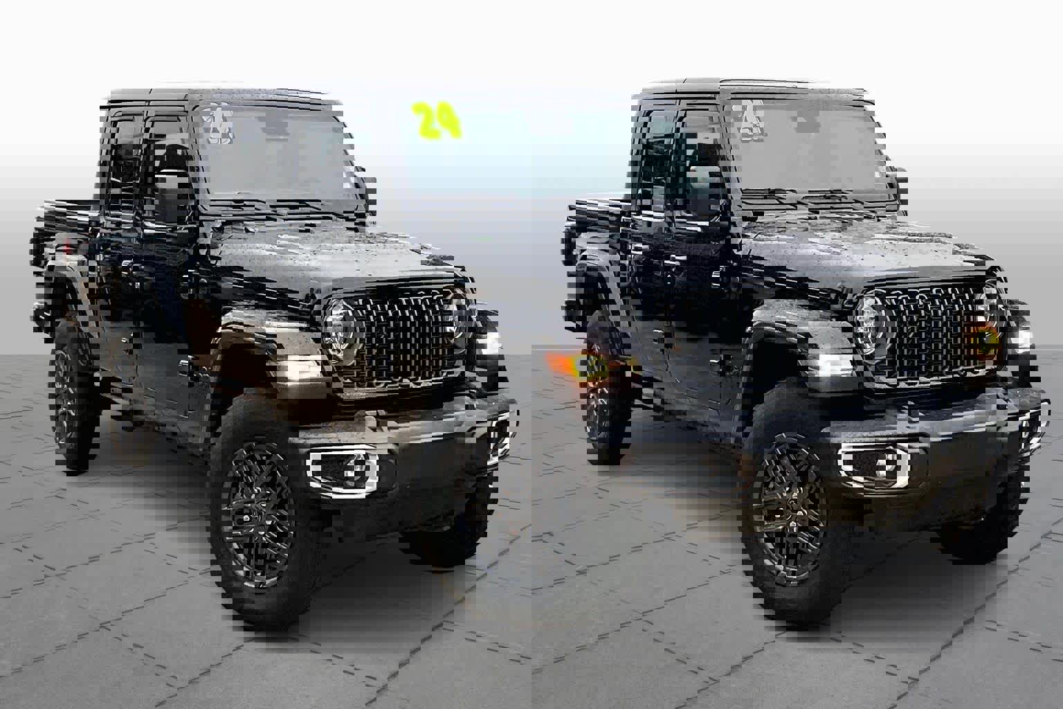 Certified 2024 Jeep Gladiator Sport image 3