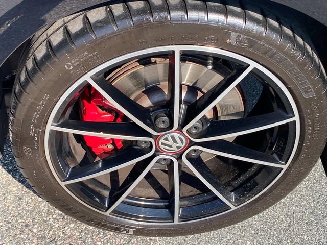 Used 2021 Volkswagen GTI Autobahn image 26