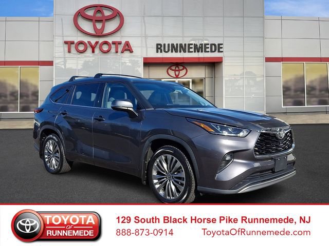 Certified 2021 Toyota Highlander Platinum