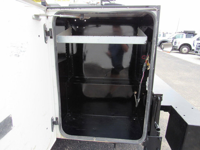 Used 2022 RAM 3500 Tradesman w/ Chrome Appearance Group AWD/4WD image 26