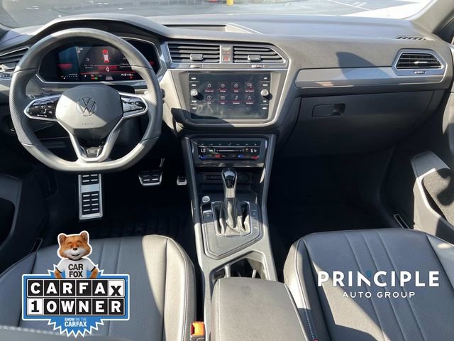 Certified 2022 Volkswagen Tiguan SE R-Line image 29