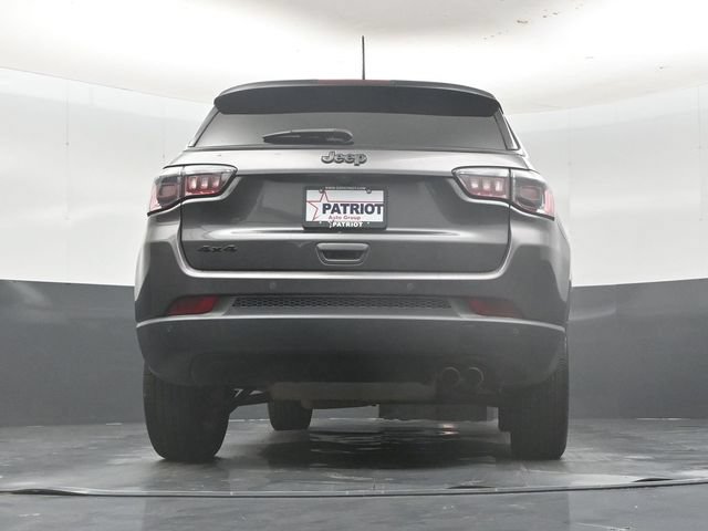 Used 2020 Jeep Compass Latitude AWD/4WD image 49
