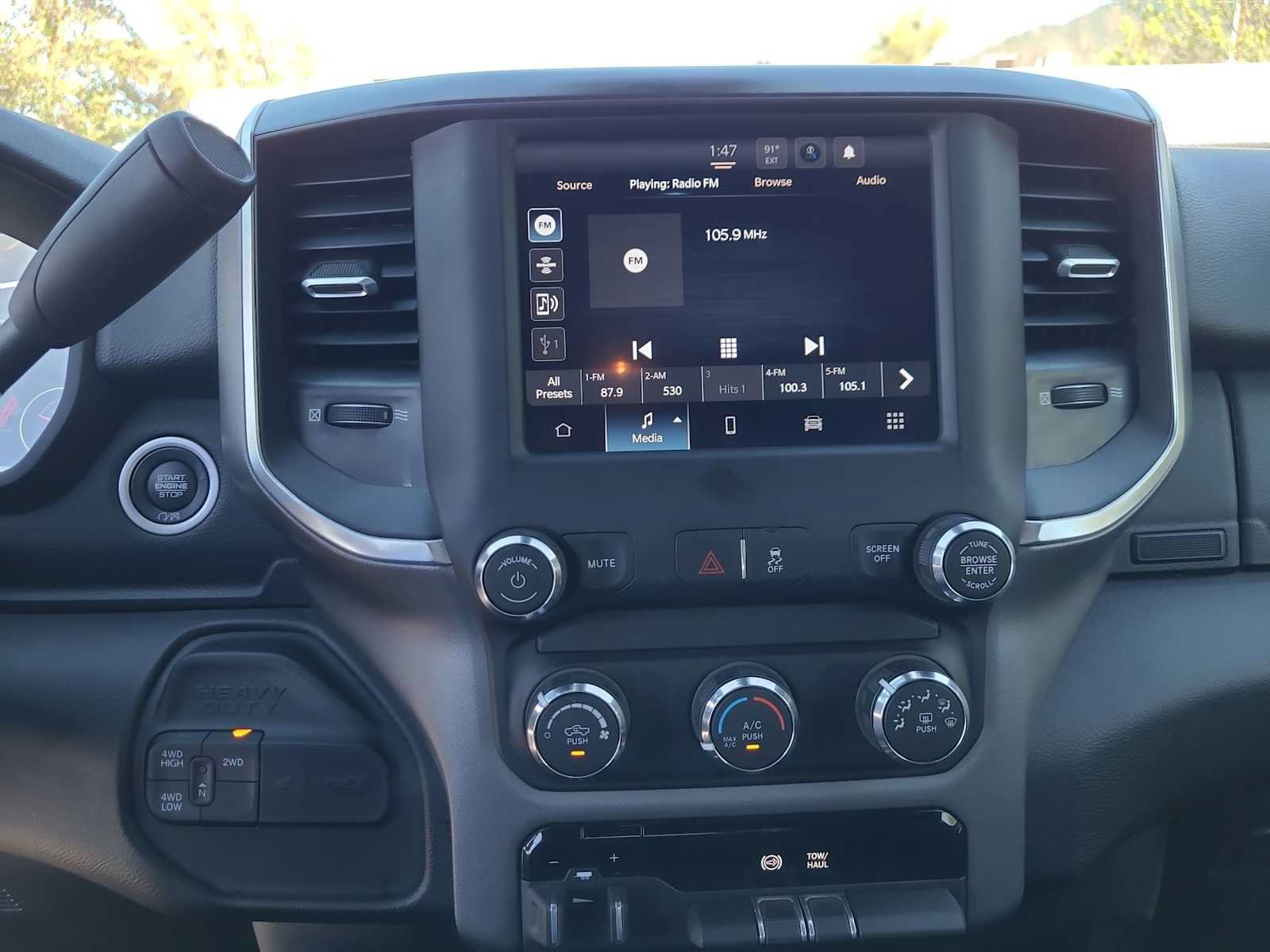 Used 2024 RAM 3500 Big Horn AWD/4WD image 24