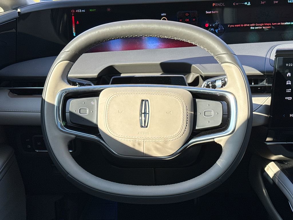 Used 2025 Lincoln Nautilus Reserve image 15