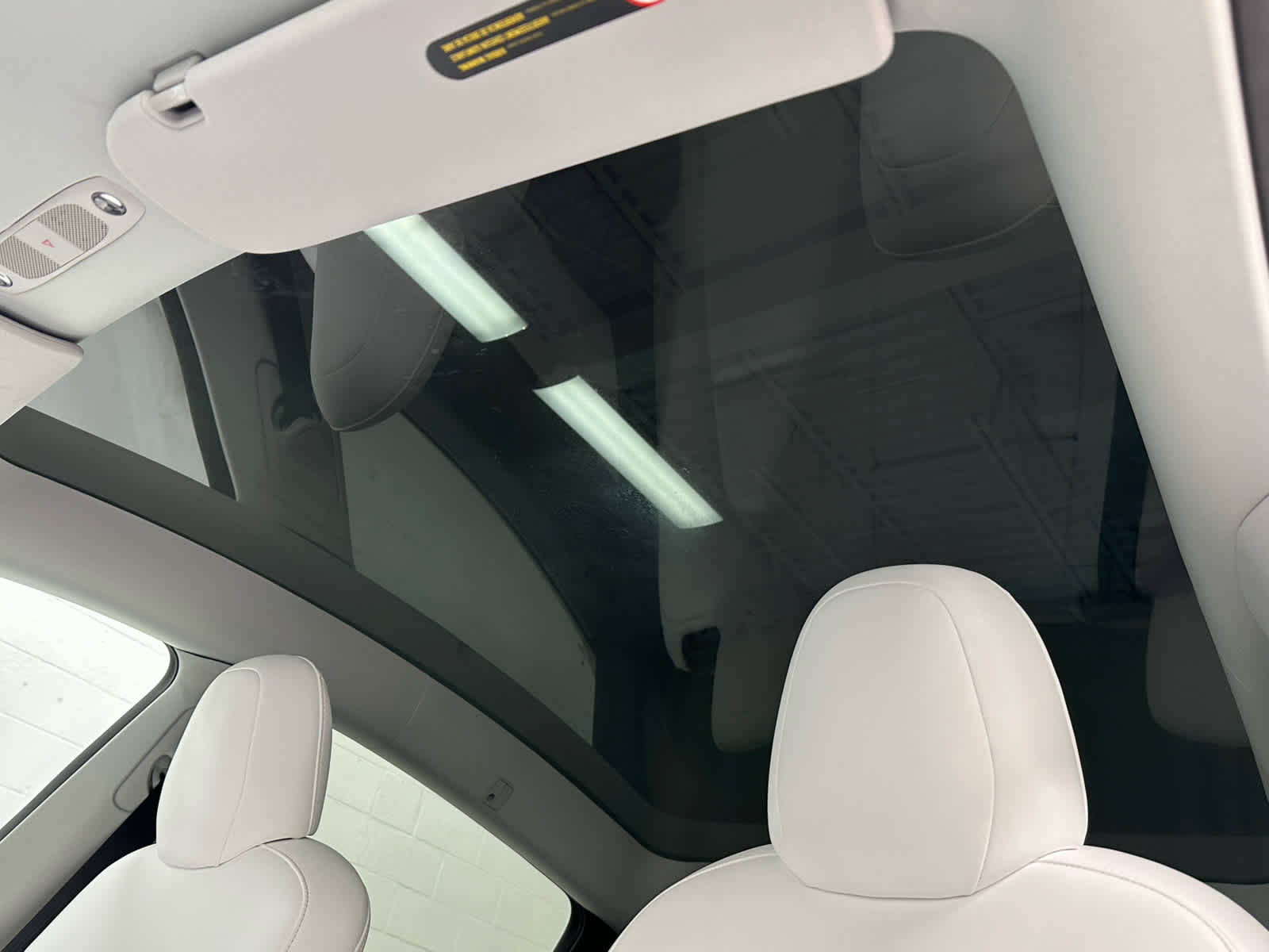 Used 2022 Tesla Model Y Long Range image 36