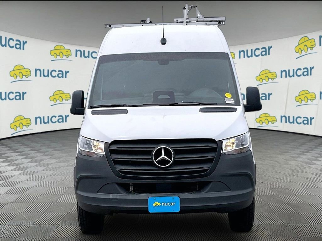 Used 2025 Mercedes-Benz Sprinter 2500 image 2