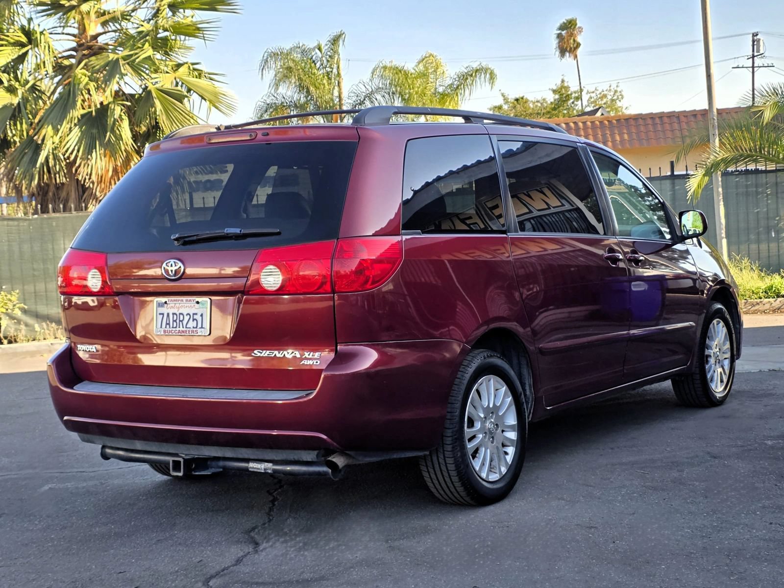 Used 2009 Toyota Sienna XLE Limited AWD/4WD image 3