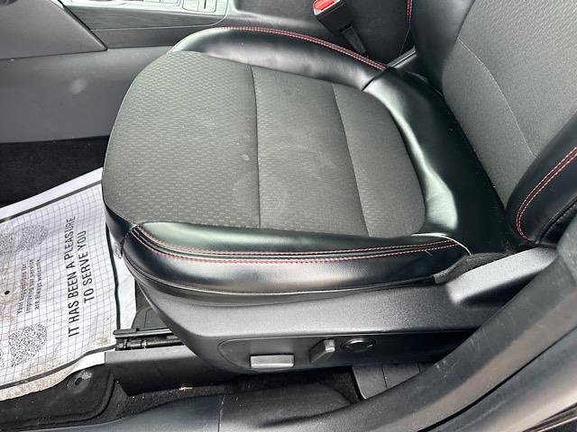 Used 2024 Ford Escape ST-Line image 15