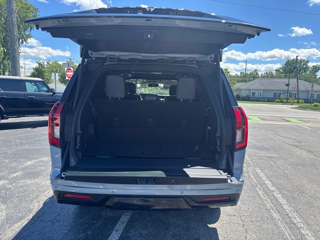 Used 2025 Ford Expedition Tremor AWD/4WD image 55