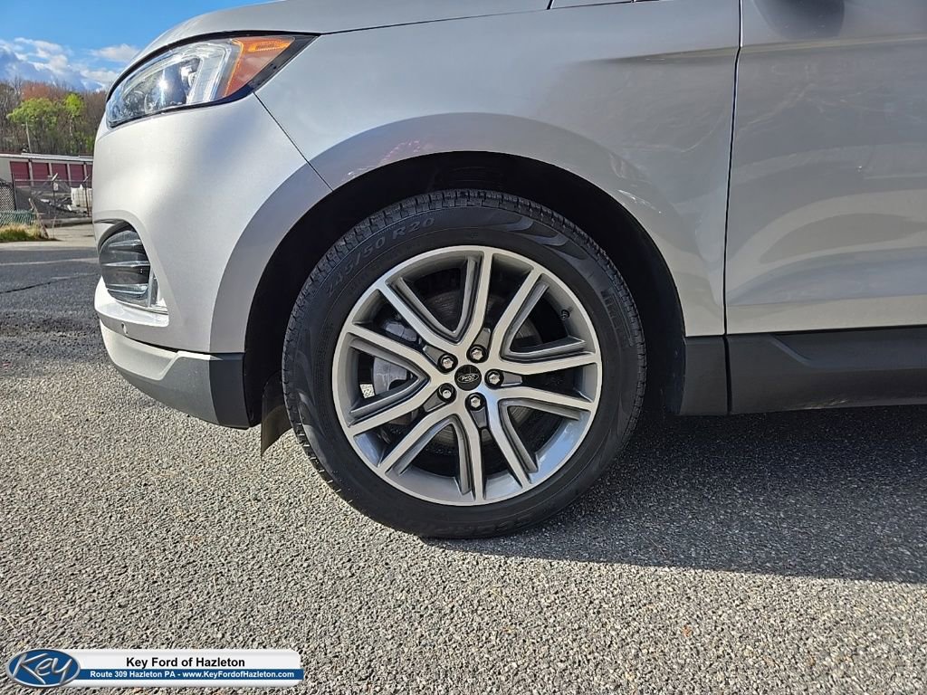 Certified 2023 Ford Edge Titanium w/ Class II Trailer Tow Package AWD/4WD image 4