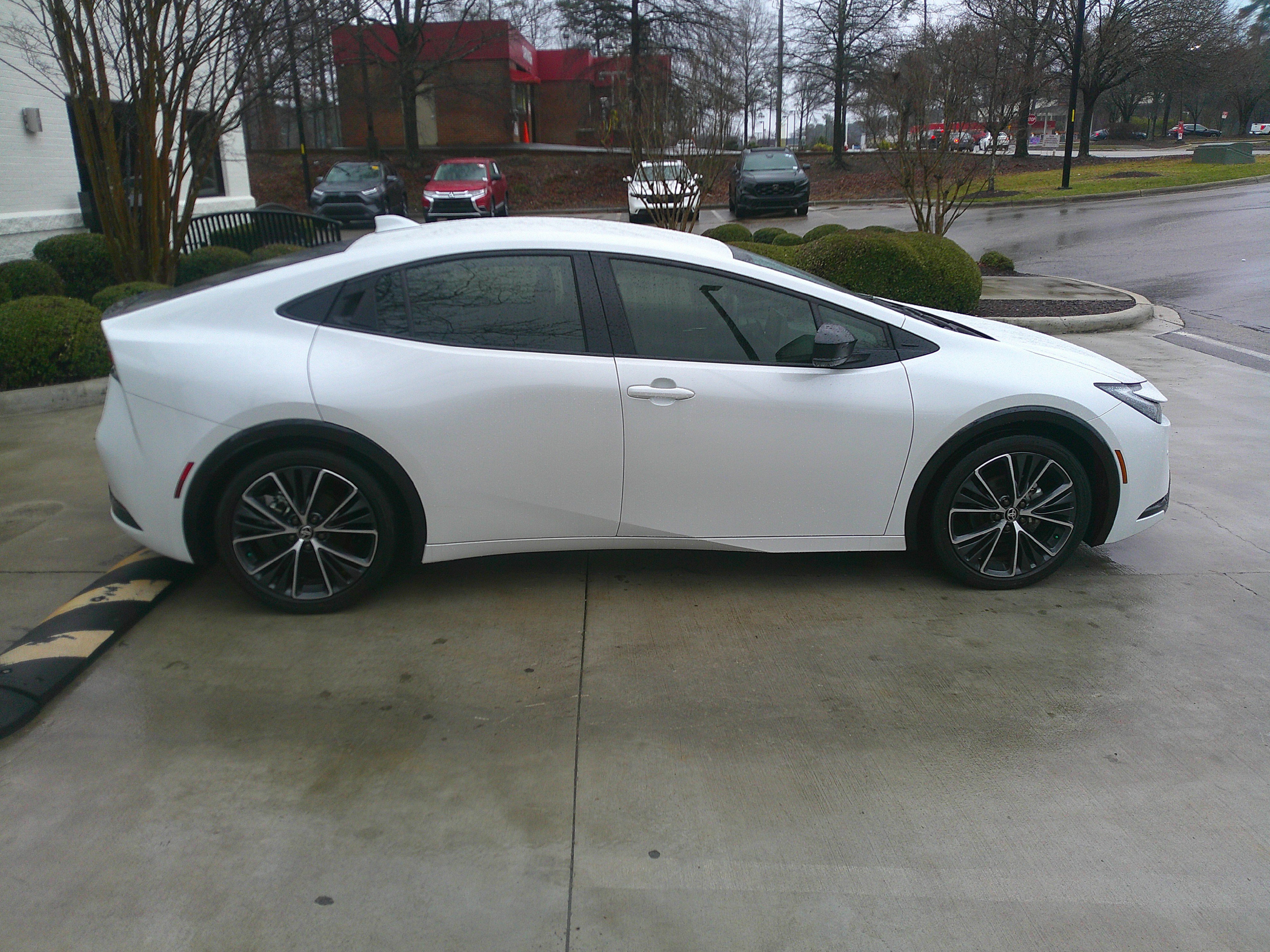 Used 2024 Toyota Prius XLE image 14