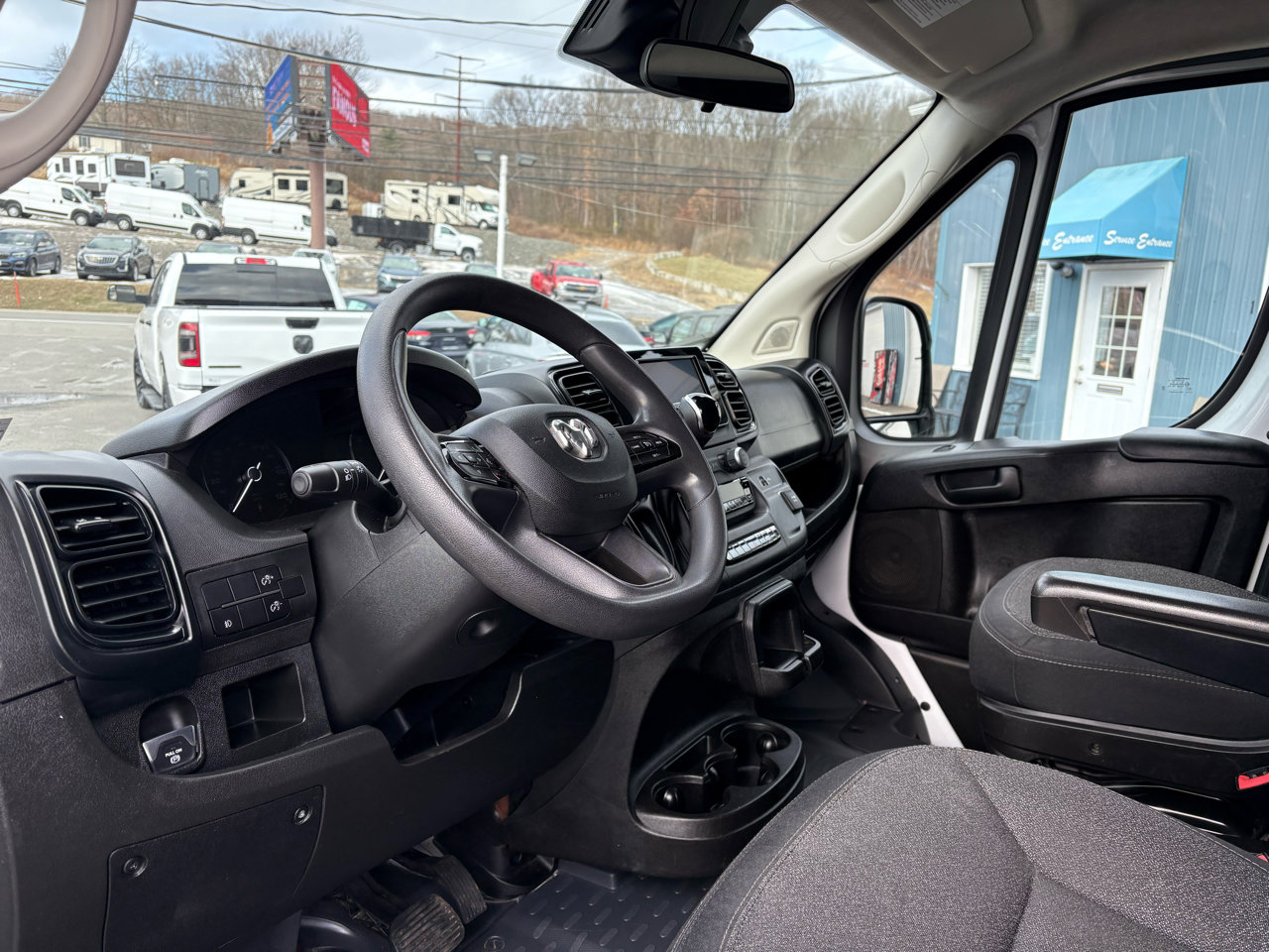 Used 2023 RAM ProMaster 2500 image 11