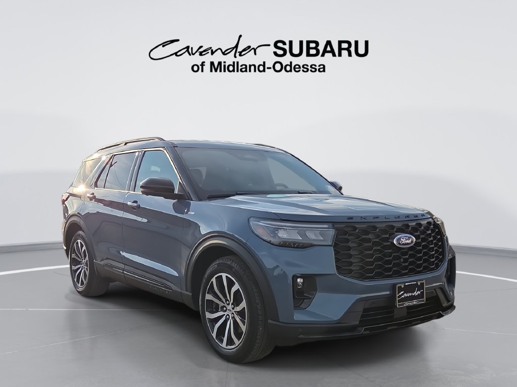 Used 2025 Ford Explorer ST-Line