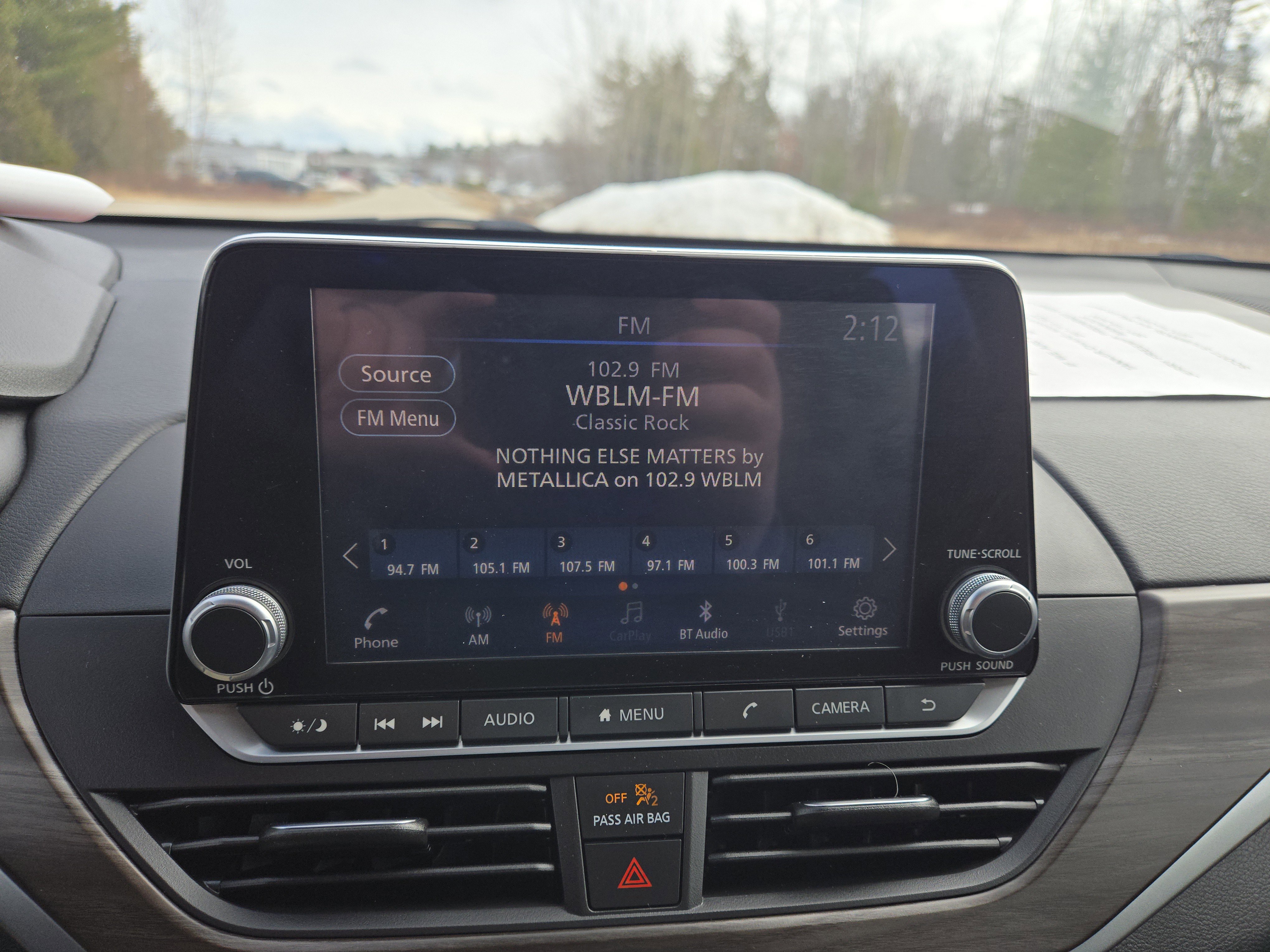 Used 2024 Nissan Altima 2.5 SV image 25