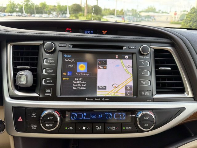 Used 2019 Toyota Highlander Limited AWD/4WD image 31