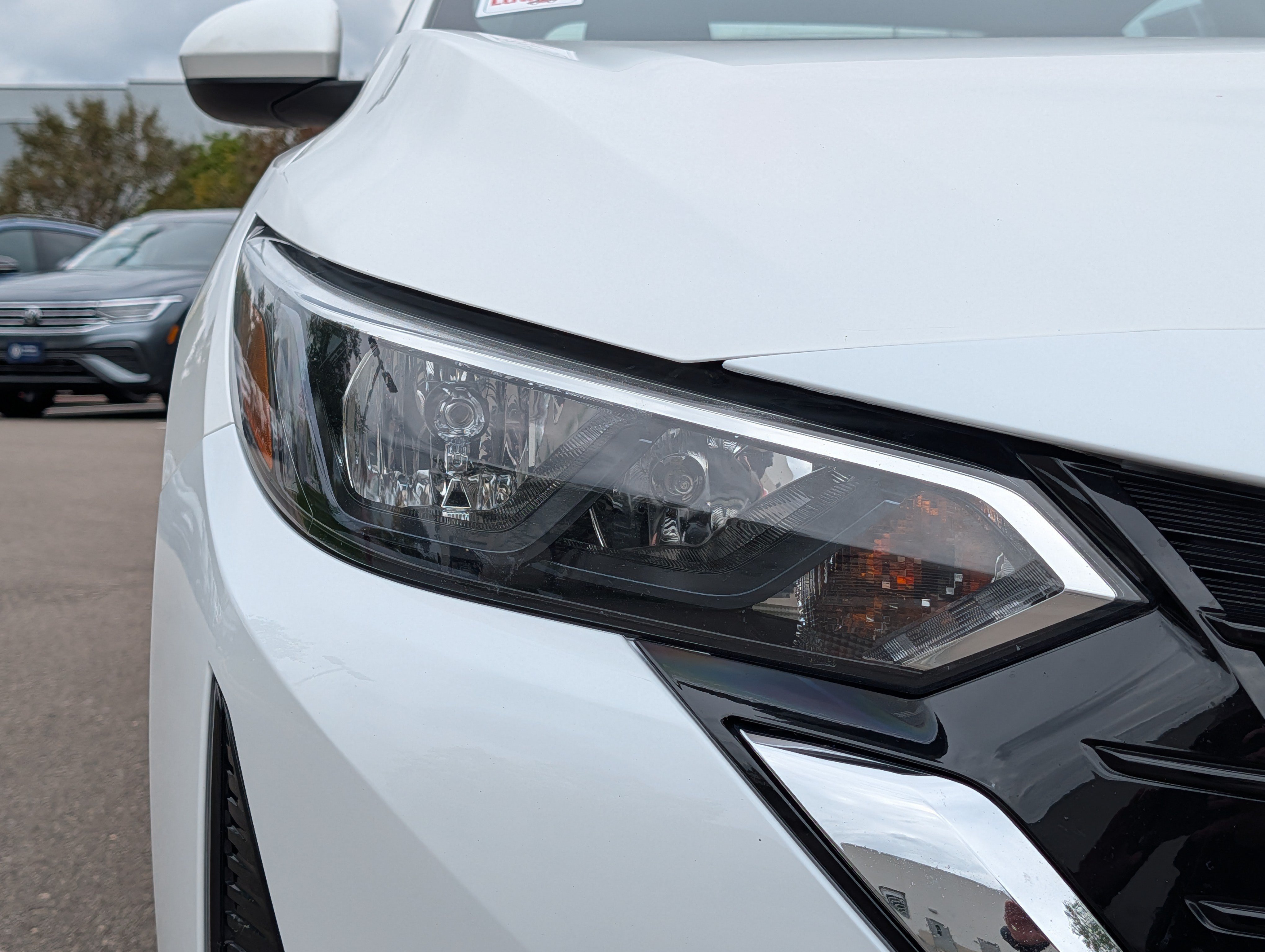 Used 2024 Nissan Sentra SV FWD image 16