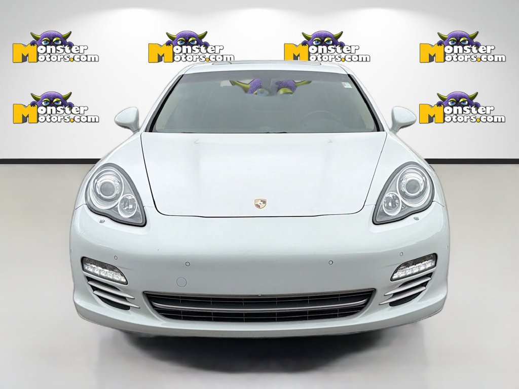 Used 2013 Porsche Panamera 4 Platinum Edition AWD/4WD image 2