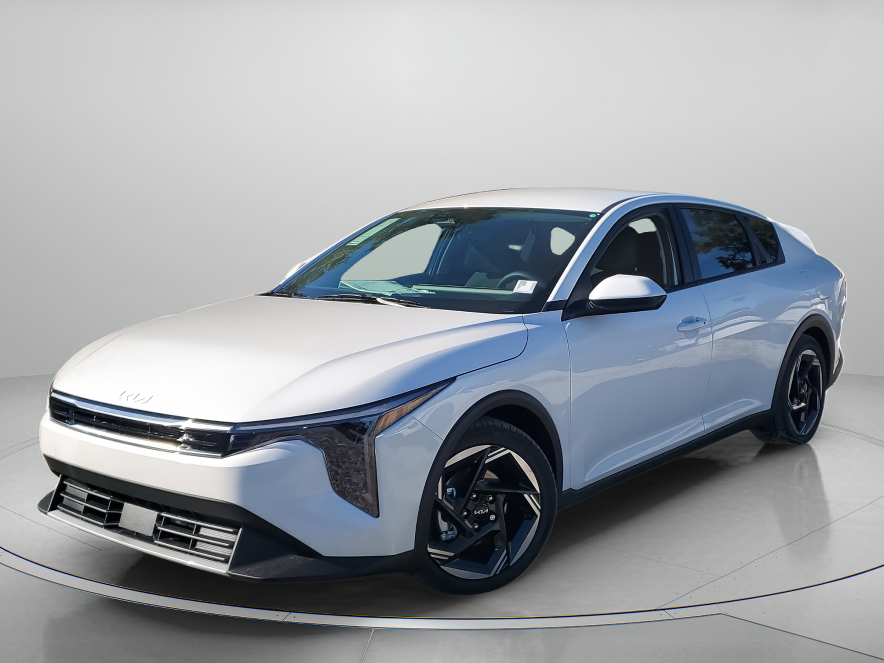 New 2025 Kia K4 EX FWD image 2