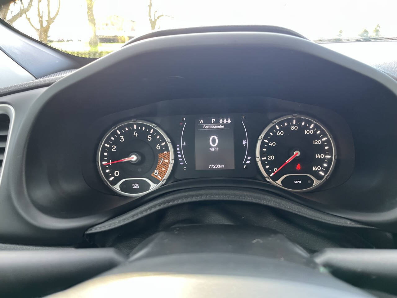 Used 2019 Jeep Renegade Sport w/ Sport Appearance Group AWD/4WD image 16