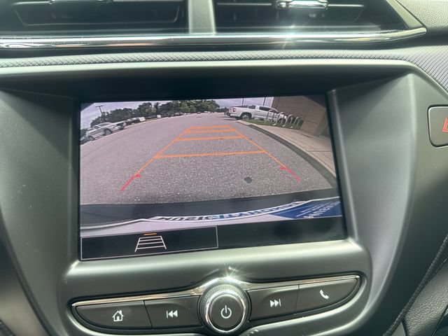 Used 2023 Chevrolet TrailBlazer LS FWD image 16