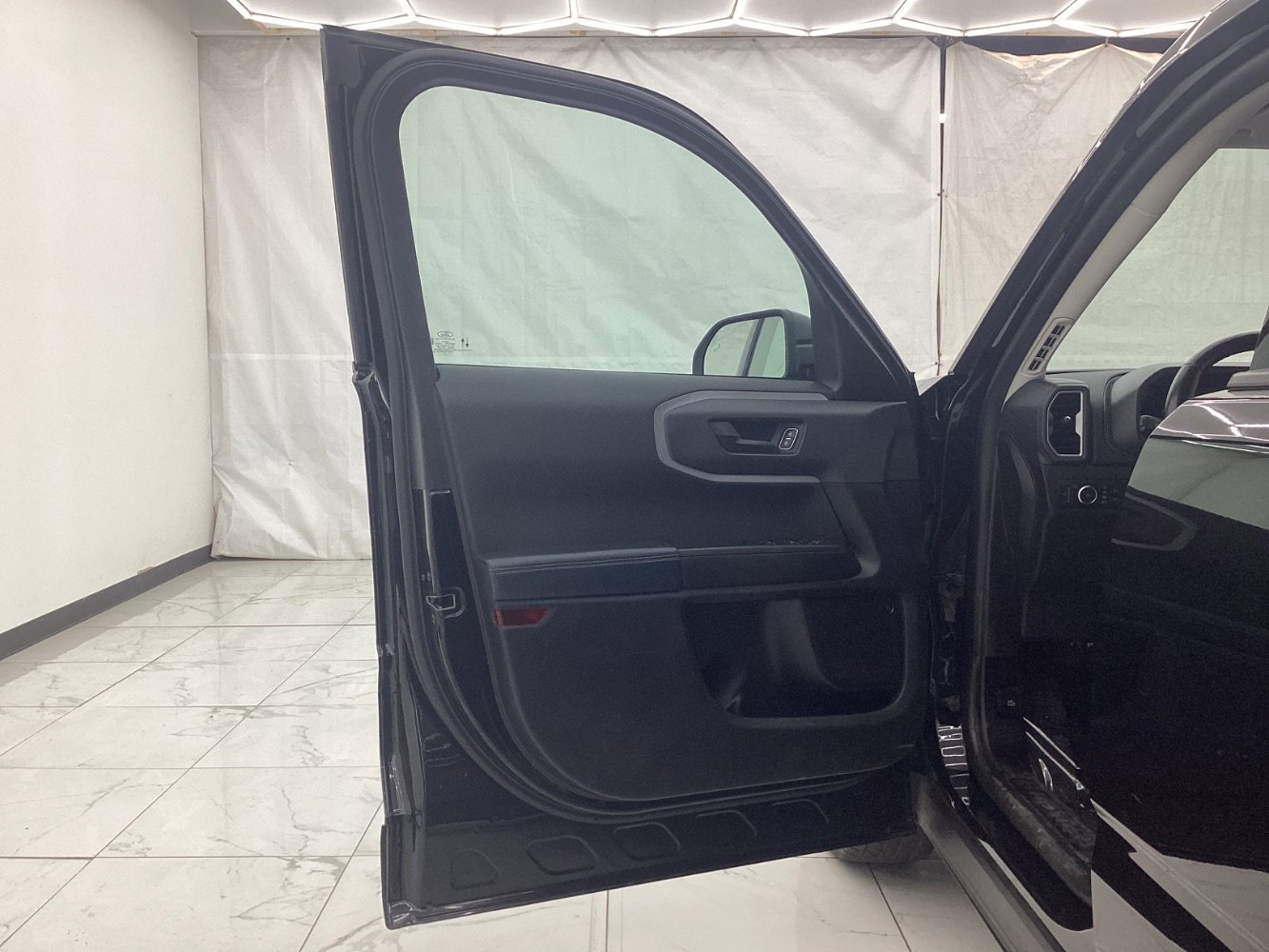 Used 2022 Ford Bronco Sport Outer Banks w/ Tech Package image 18