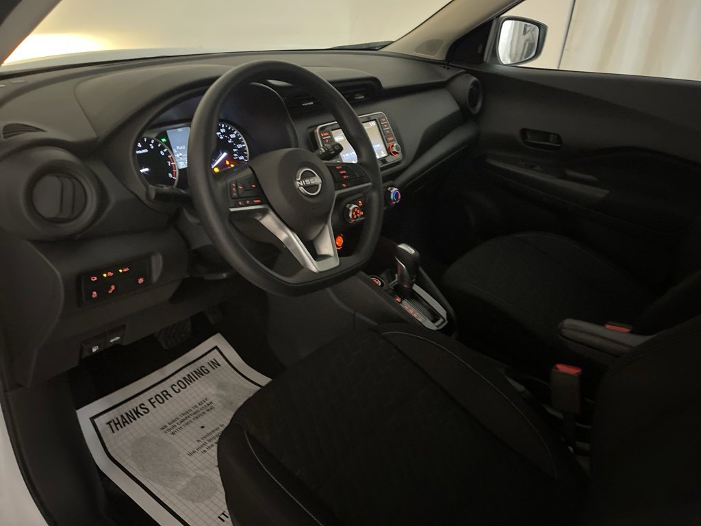 Used 2022 Nissan Kicks S image 26