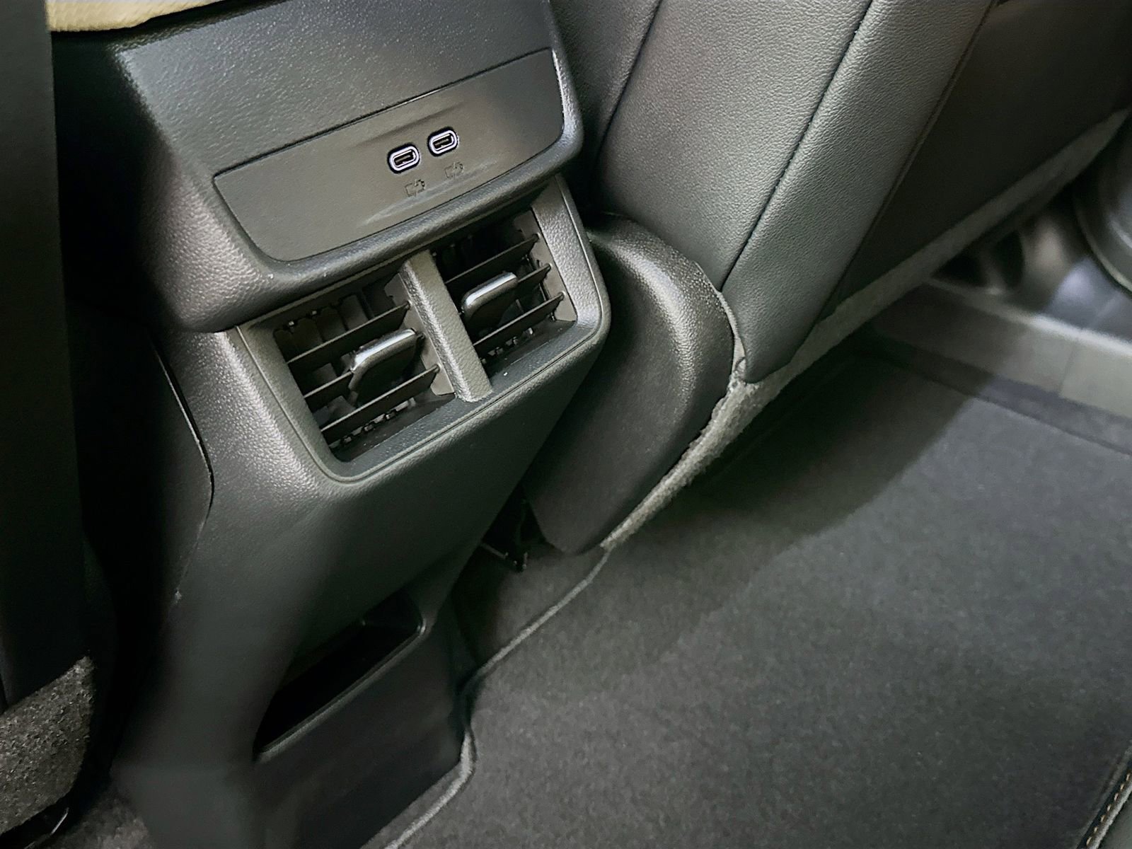 New 2026 Chevrolet Equinox ACTIV image 25