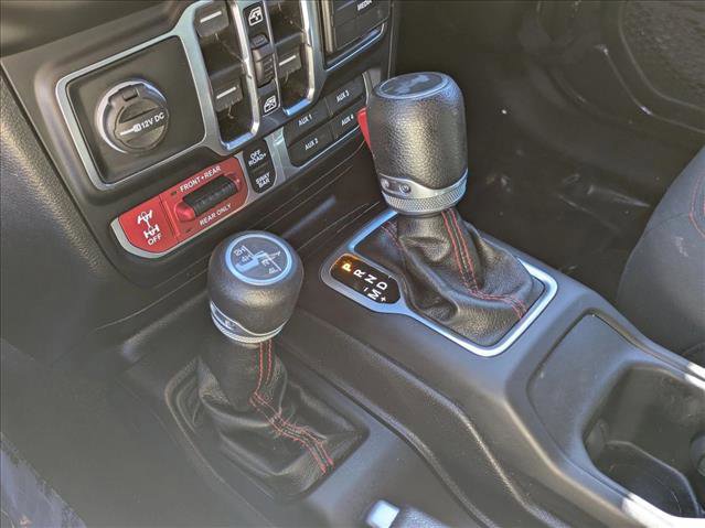 Used 2021 Jeep Wrangler Unlimited Rubicon w/ Safety Group image 11