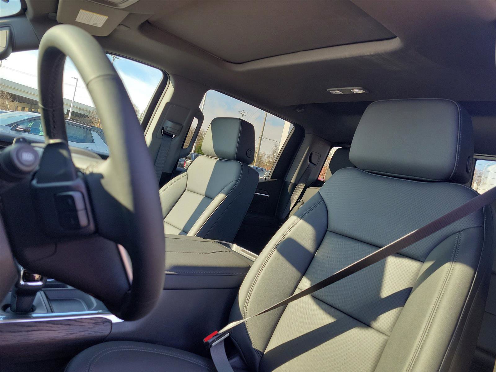 New 2026 GMC Sierra 1500 SLT w/ SLT Premium Package image 16