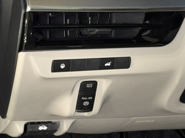 New 2026 Nissan Murano SL image 17