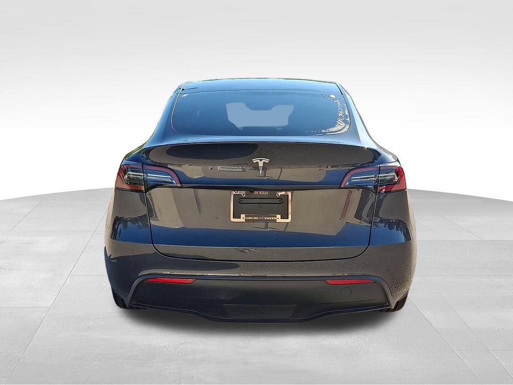 Used 2025 Tesla Model Y Long Range RWD image 5