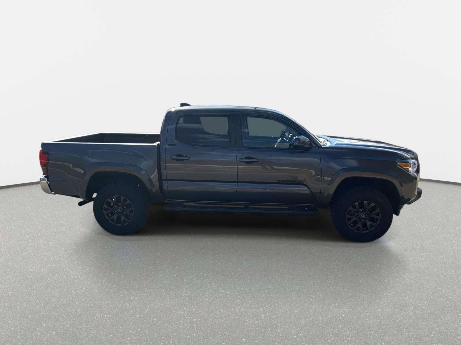 Used 2023 Toyota Tacoma SR5 image 4