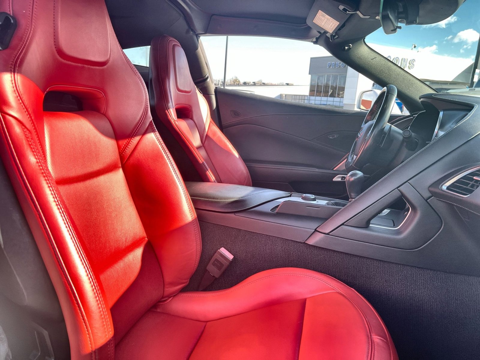 Used 2017 Chevrolet Corvette Stingray Coupe w/ Carbon Flash Badge Package image 23