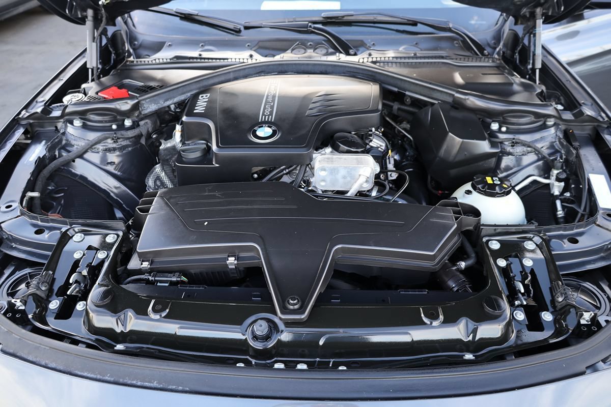Used 2015 BMW 328i Sedan RWD image 30