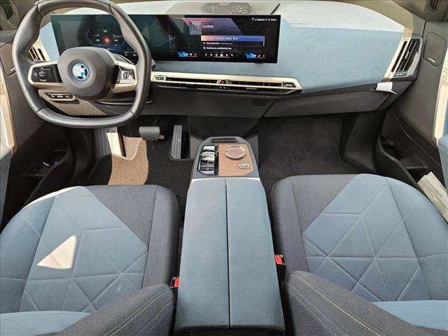 Certified 2024 BMW iX xDrive50 w/ Premium Package AWD/4WD image 19